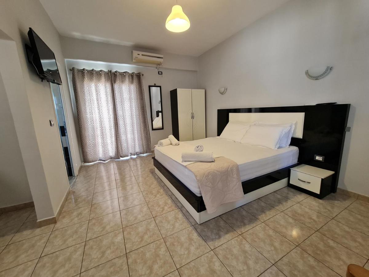 Hotel Ardiani Ксаміл Екстер'єр фото