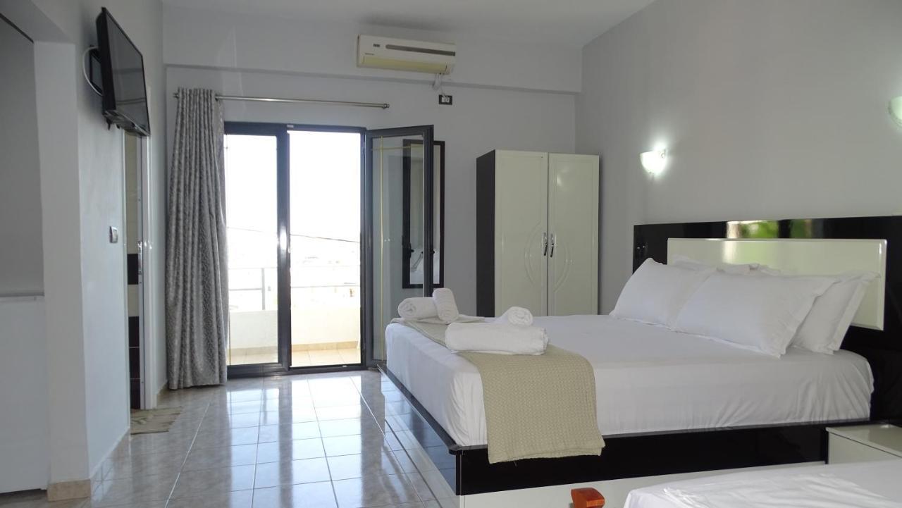 Hotel Ardiani Ксаміл Екстер'єр фото
